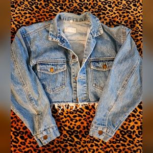 🚫SOLD🚫Crop Denim Jacket Size S